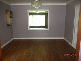 5th image of 18633 Pennington Dr