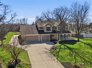 392 Copper Beech Ct, Dayton, OH 45459