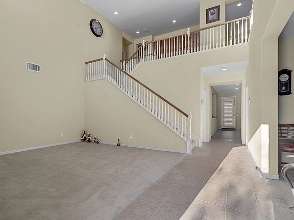 5th image of 13055 Leawood St