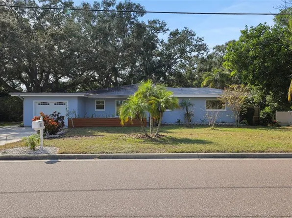 951 Greenway Ave, Dunedin, FL 34698
