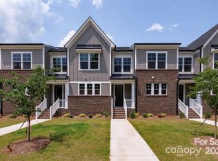114 Glencoe Ln #103, Mooresville, NC 28117
