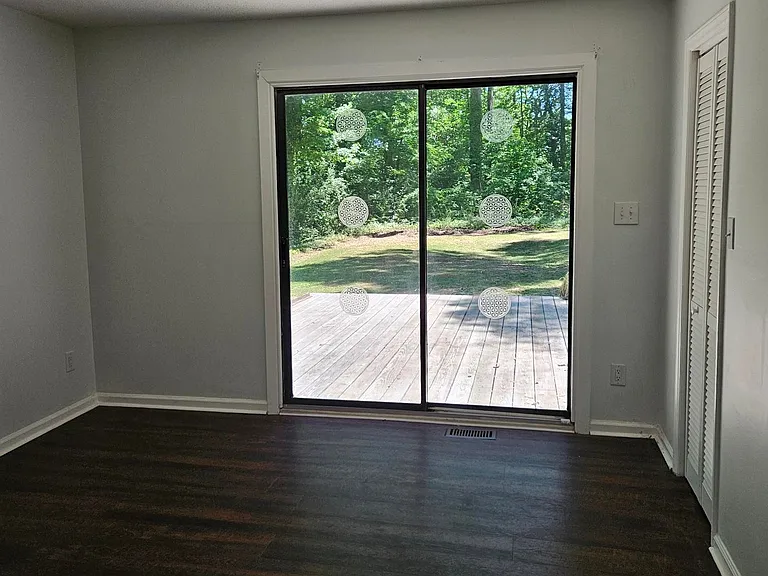 720 Riddle Mill Rd — Photo 37