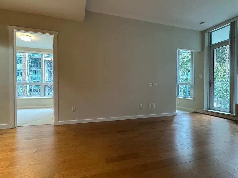 5728 Berton Ave #307 — Photo 4