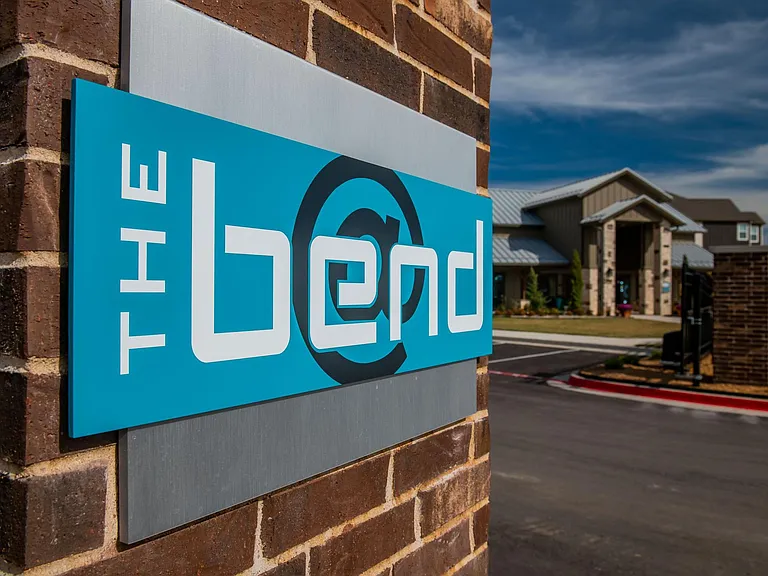 Bend at New Road — Photo 19