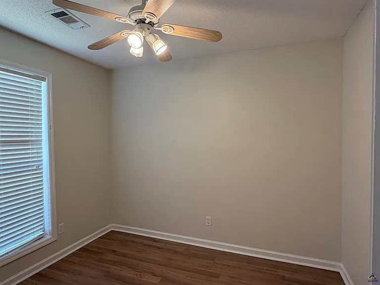 106 Quail Hollow Dr — Photo 11