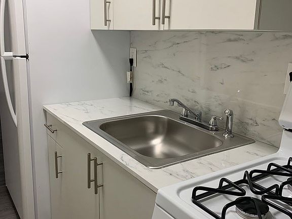 4th image of 6805 SW 88th St #7415806