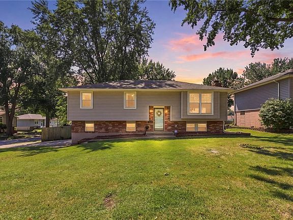 2nd image of 20409 E Millhaven St