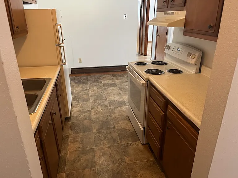 1017 N Summit Ave #3 — Photo 7