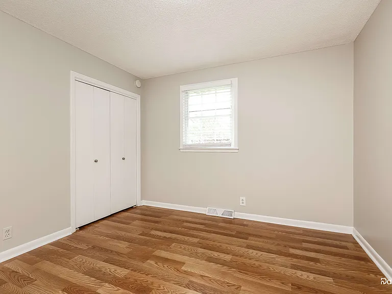2618 Timberland Dr — Photo 7