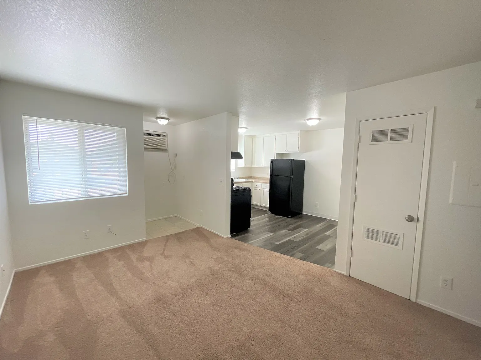 831 W. Swain Road — Photo 2