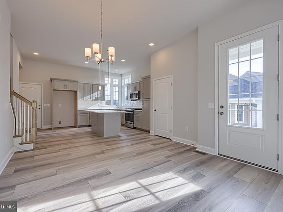 5th image of 100 Maguire Ct Lot 59