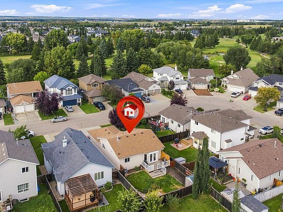 4th image of 30 Belfry Fairway Cres