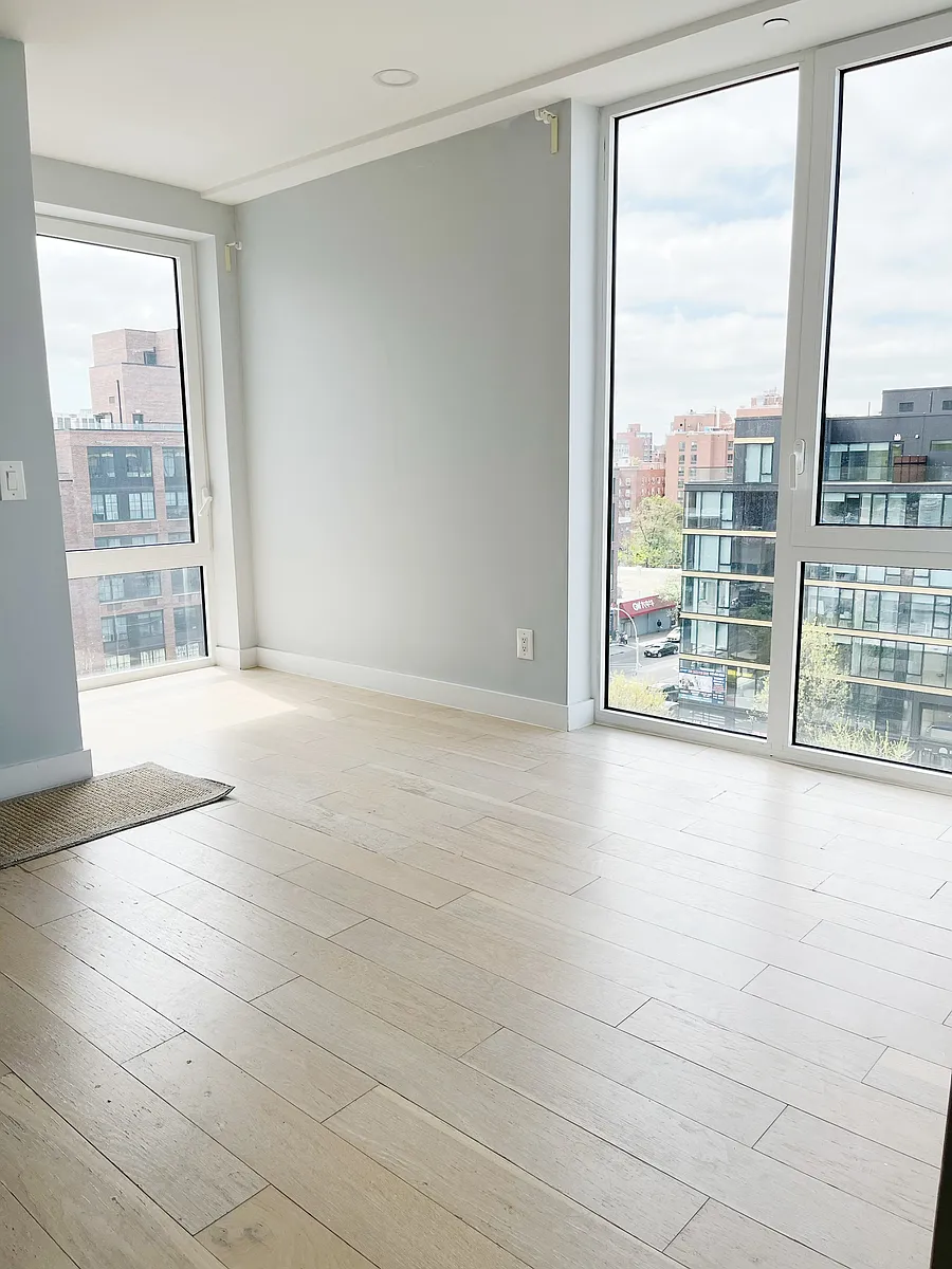 Building Photo - 14617 Northern Blvd #6