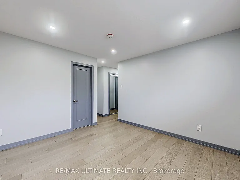 36 Jayfield Rd #UPPER — Photo 18