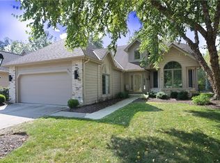 2166 Waters Edge Dr, Westlake, OH 44145