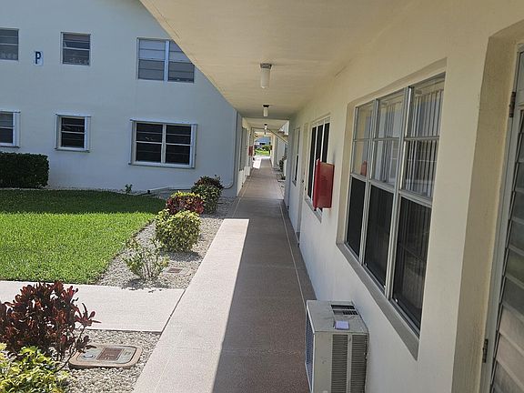 4th image of 317 Northampton P