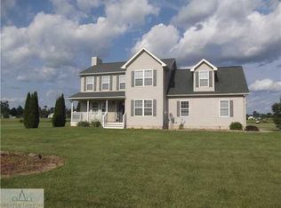 4143 Smithville Rd, Eaton Rapids, MI 48827