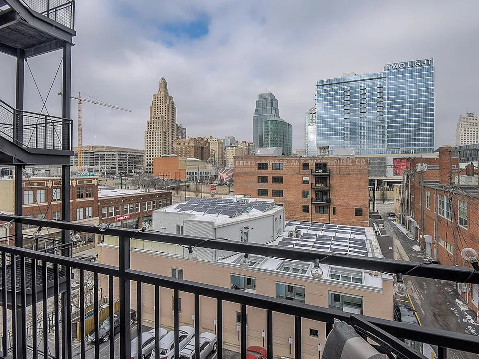 1535 Walnut St #501