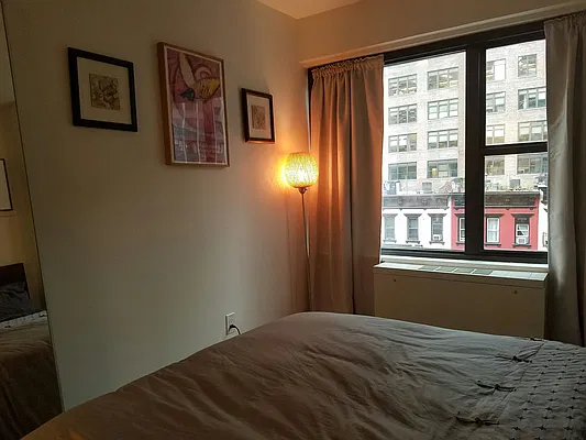 Rented by Manhattan Apartment Organization | media 33