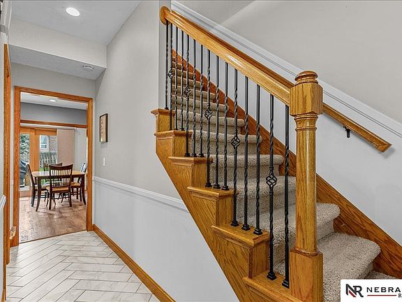 5th image of 10310 Washington Dr