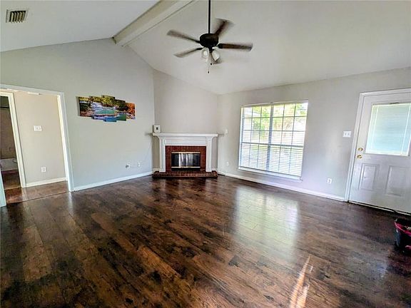 2nd image of 5083 Ginger Ct