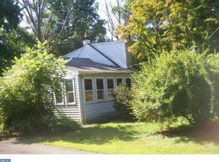 2615 Hulmeville Rd, Bensalem, PA 19020