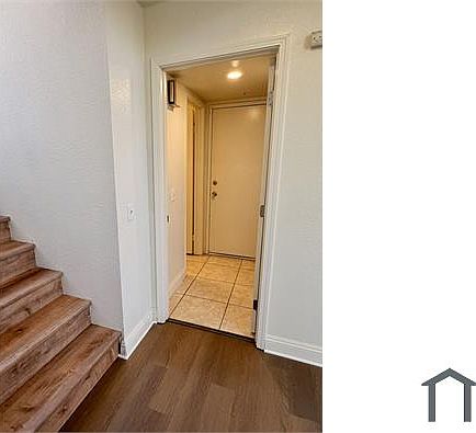 4th image of 11390 Nicole Way