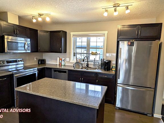 2nd image of 91 Marine Dr SE