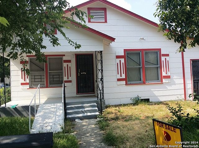 1st image of 3025 W Gerald Ave