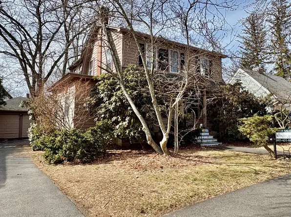 274 Ray Street, Manchester, NH 03104