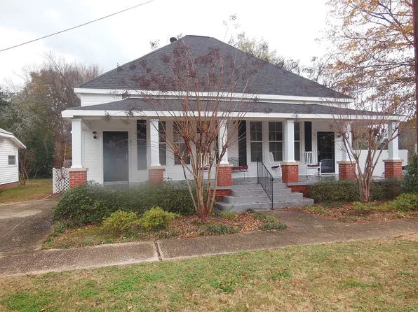 407 W Tallassee St, Wetumpka, AL 36092