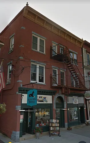 188 Spring St Photo 1