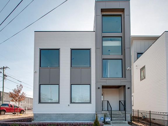 2nd image of 1201 Tremont St