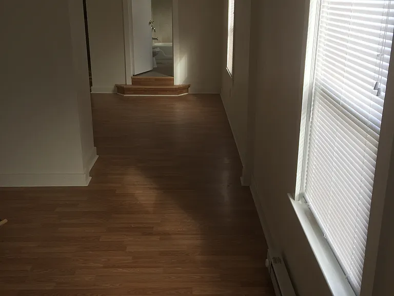 422 Pine St — Photo 4