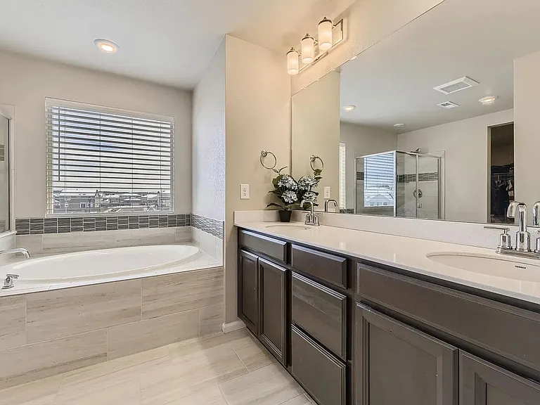 13528 Tree Sparrow Ln — Photo 25