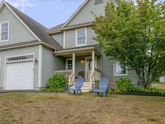 3rd image of 10 Sequoia Ln