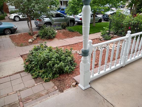 3rd image of 181 W Byers Pl