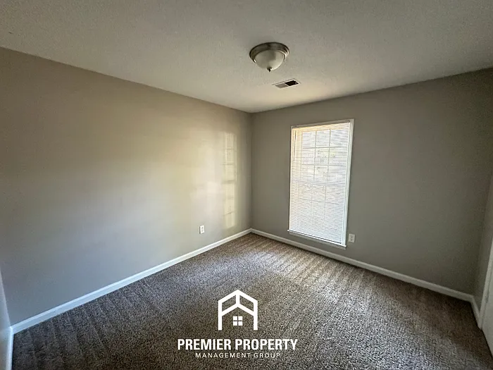 6362 Fawn Hollow Cir N — Photo 29