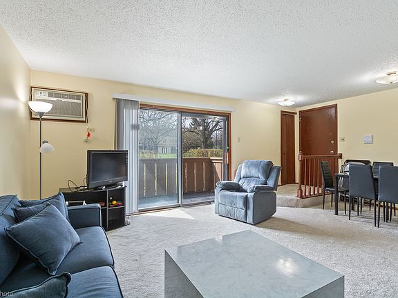 3rd image of 13 Echo Ct APT 4