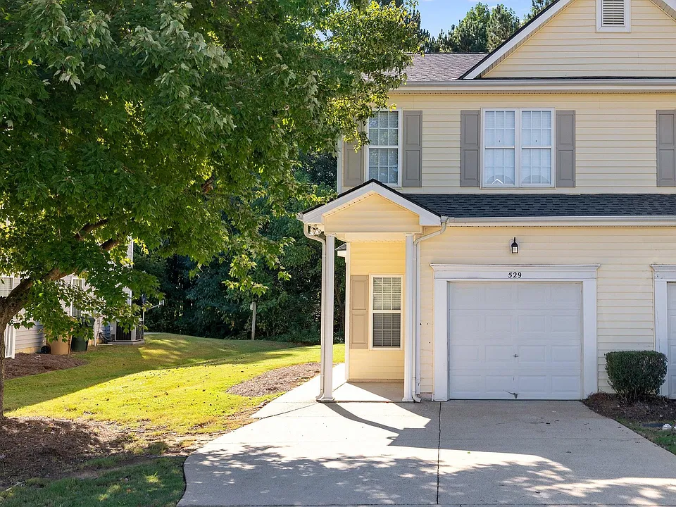 529 Woodson Dr