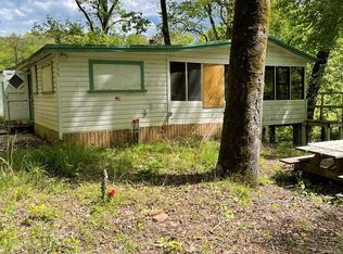 759 Highway 19a, Whittier, NC 28789