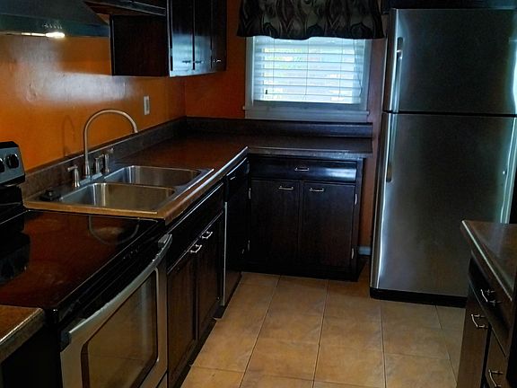 5th image of 7140 Lady Dana Ct