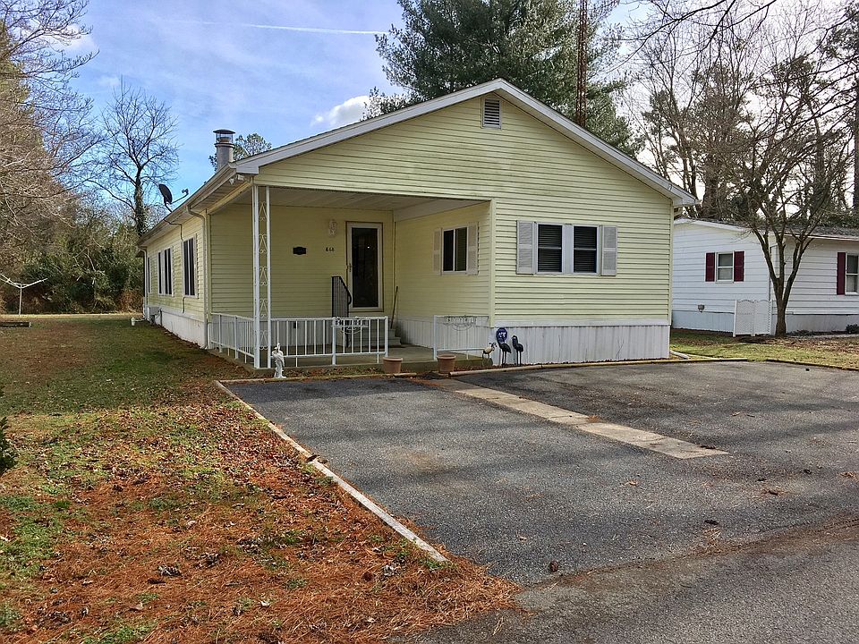 1st image of 23805 Birch Ln