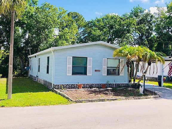 2nd image of 4685 Blue Spruce Ave #106