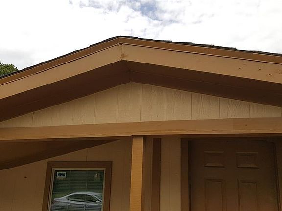 4th image of 4105 Wiman Dr