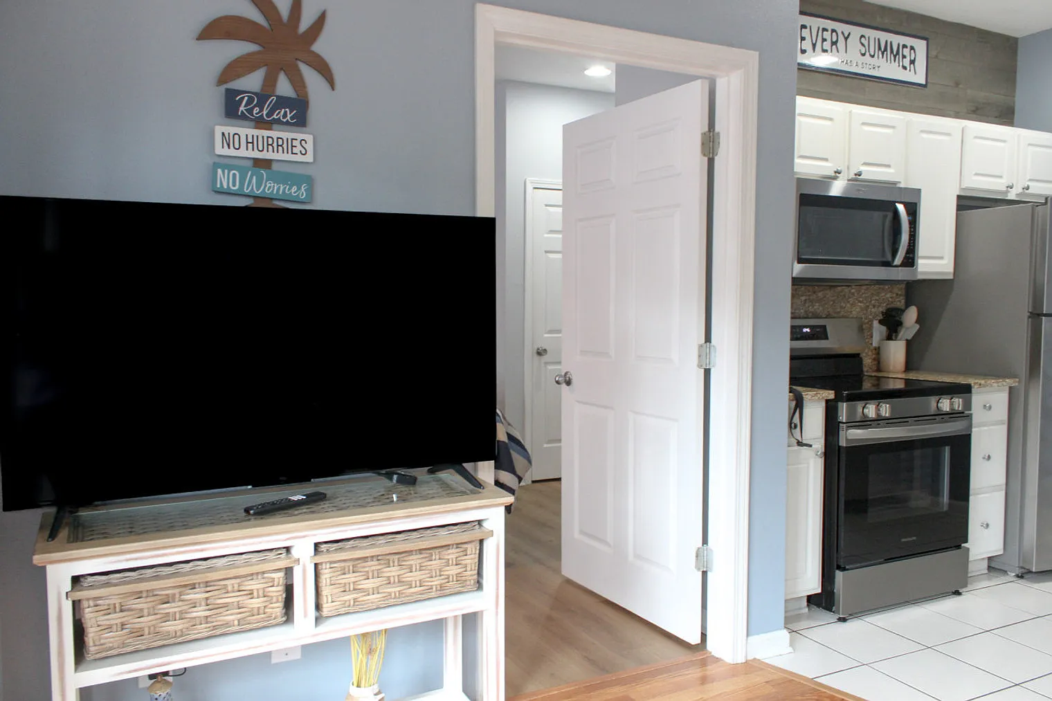 2 bed, 2.0 bath, 753 sqft, $1,556 — Photo 3