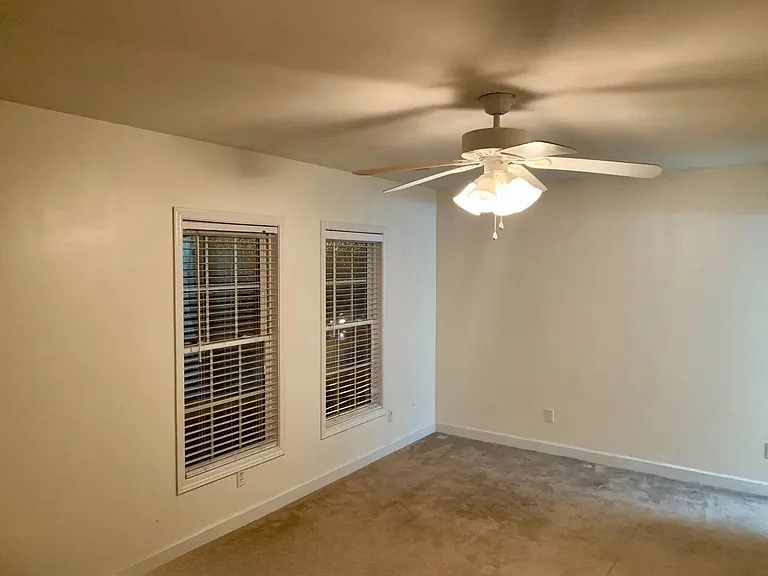1814 Ed Temple Blvd — Photo 7