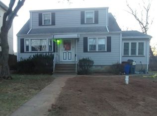 34 Radcliffe Ave, Woodland Park, NJ 07424
