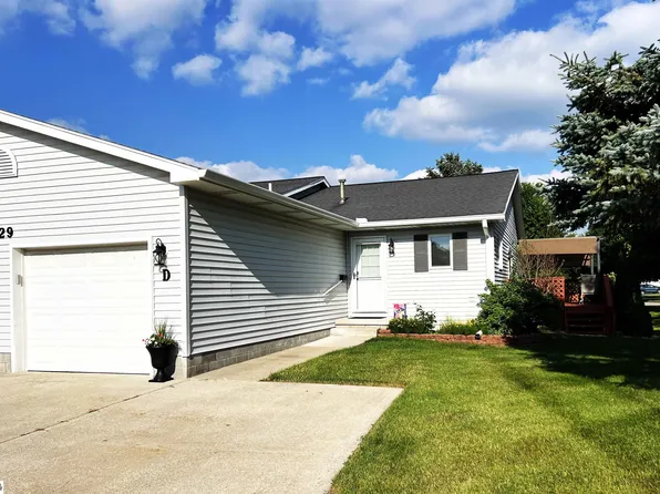 1529 E East Gaylord St #D, Mount Pleasant, MI 48858