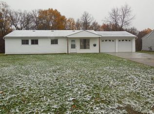 6277 Harrow Ct, Bedford Heights, OH